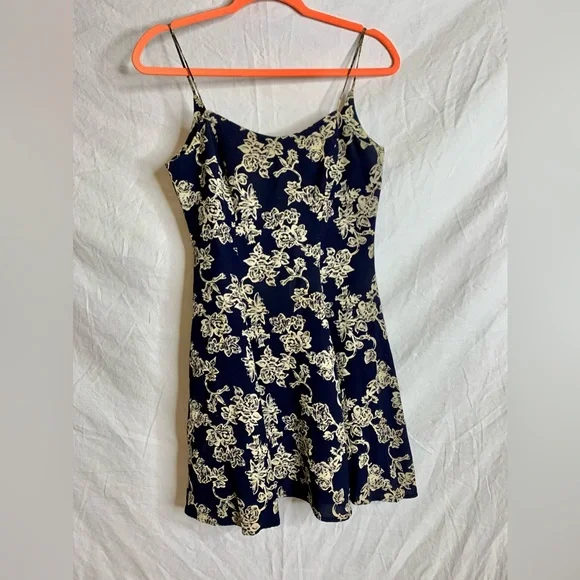 MICA MINI DRESS - Picture 7 of 7